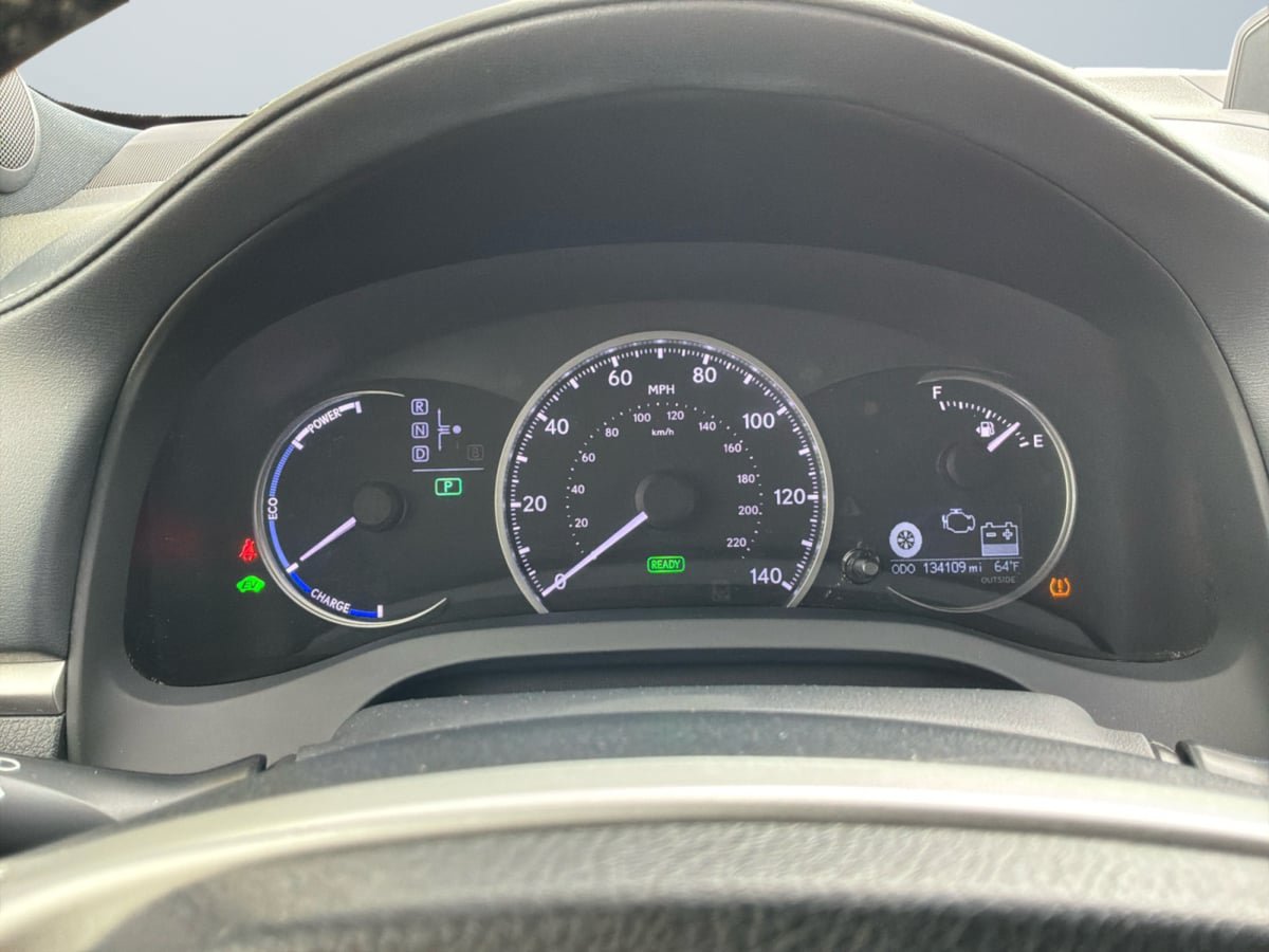 Used 2012 Lexus CT 200h Premium w/ Premium Audio Pkg (F Sport) FWD image 12