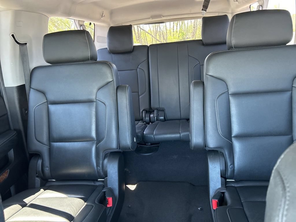 Used 2019 Chevrolet Suburban Premier w/ RST 6.2L Performance Edition AWD/4WD image 35