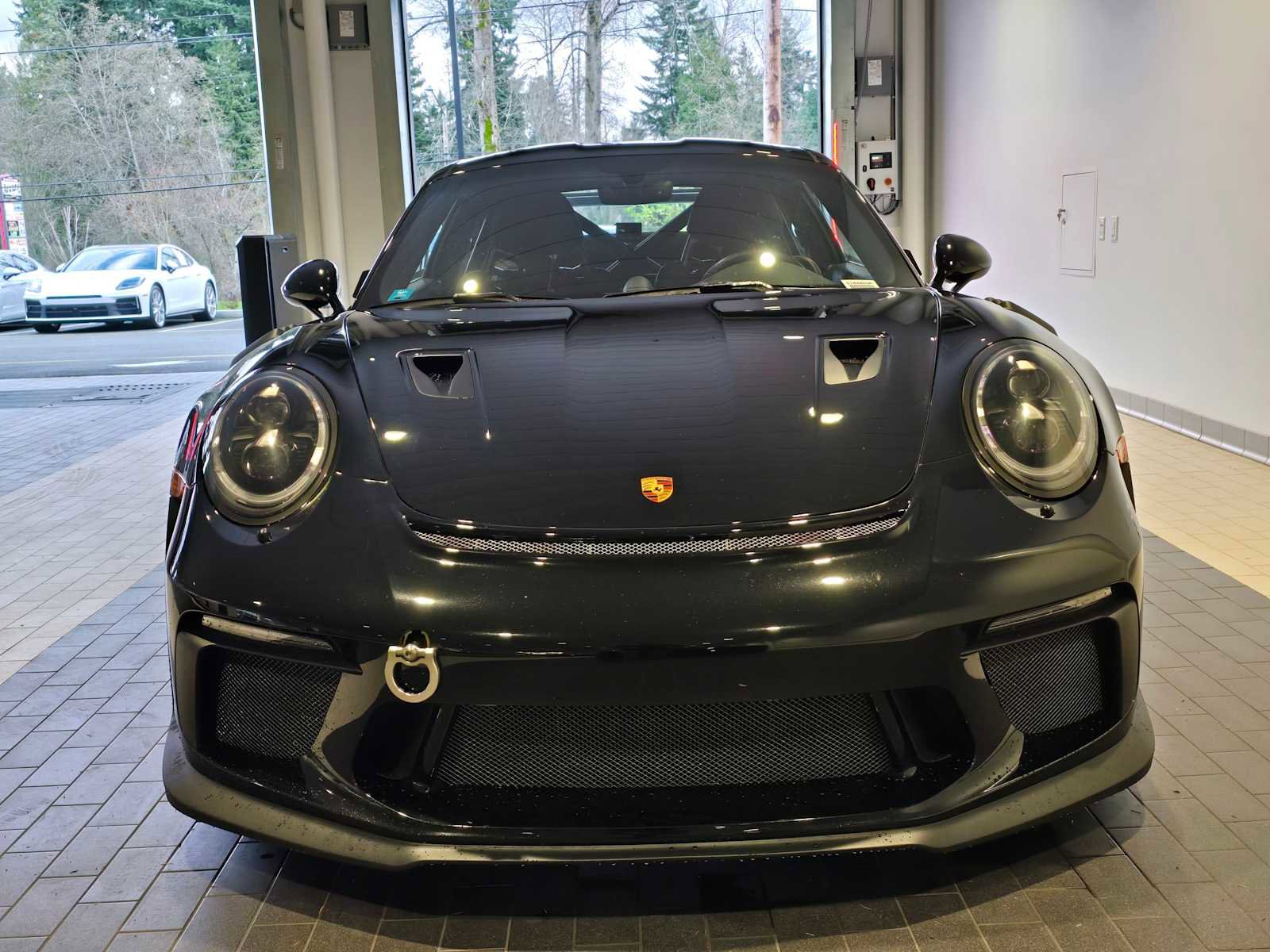 Used 2019 Porsche 911 GT3 RS image 10