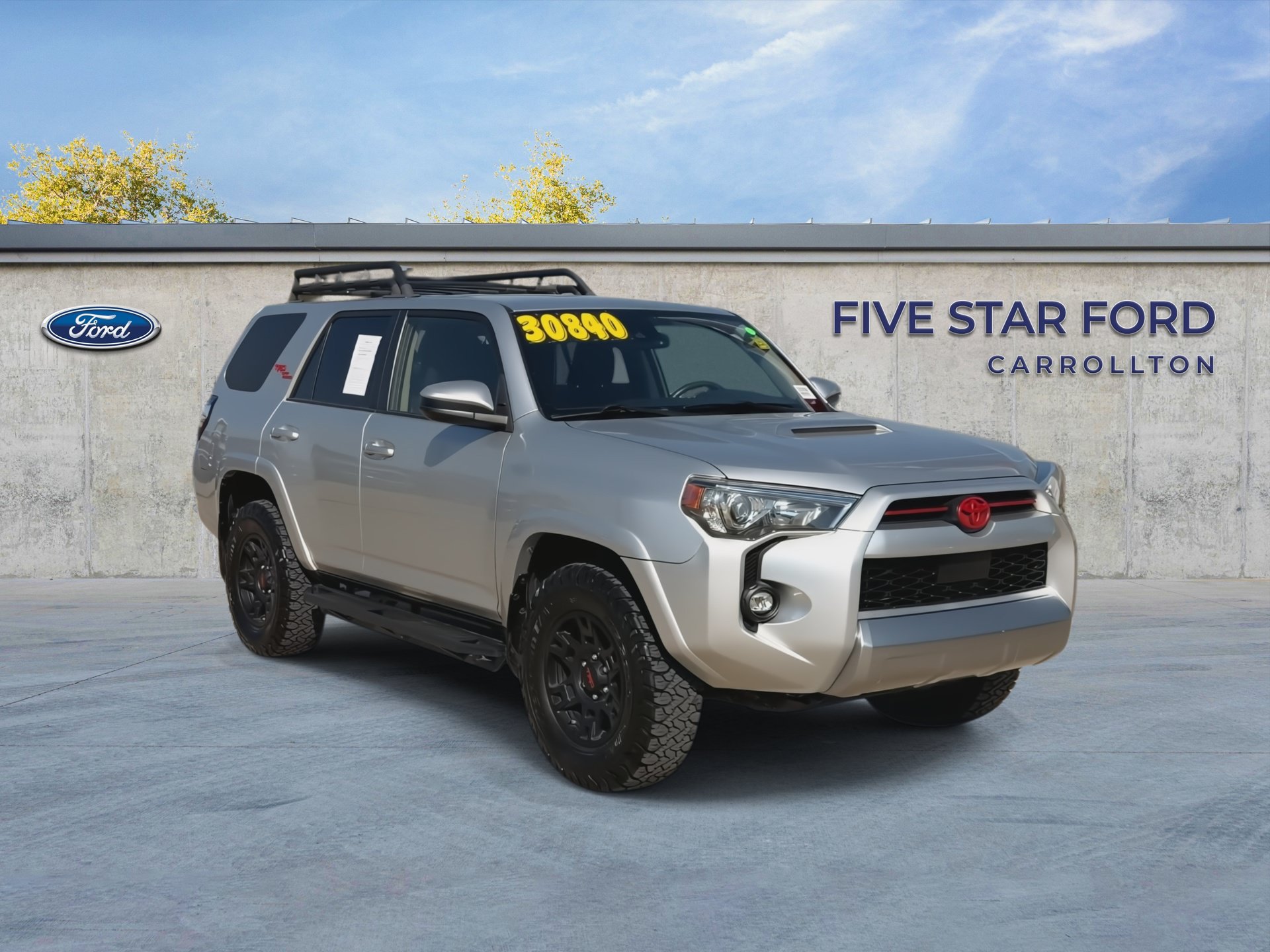 Used 2021 Toyota 4Runner TRD Off-Road AWD/4WD image 2