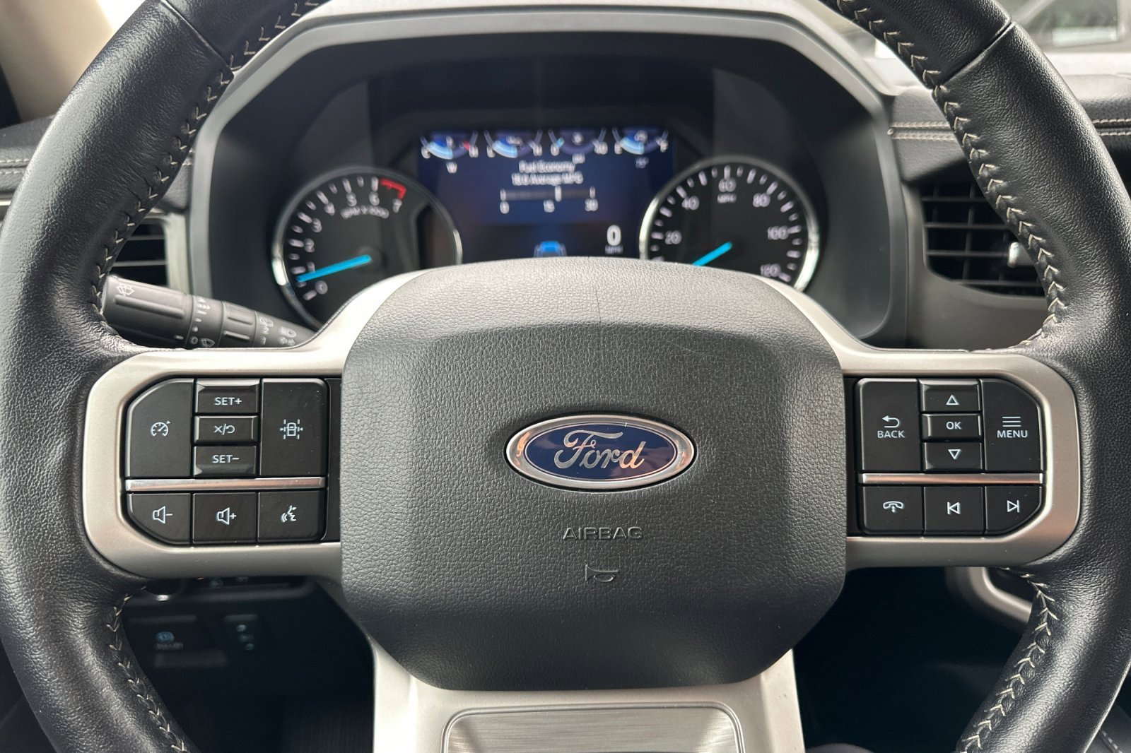 Used 2024 Ford Expedition Max XLT image 32