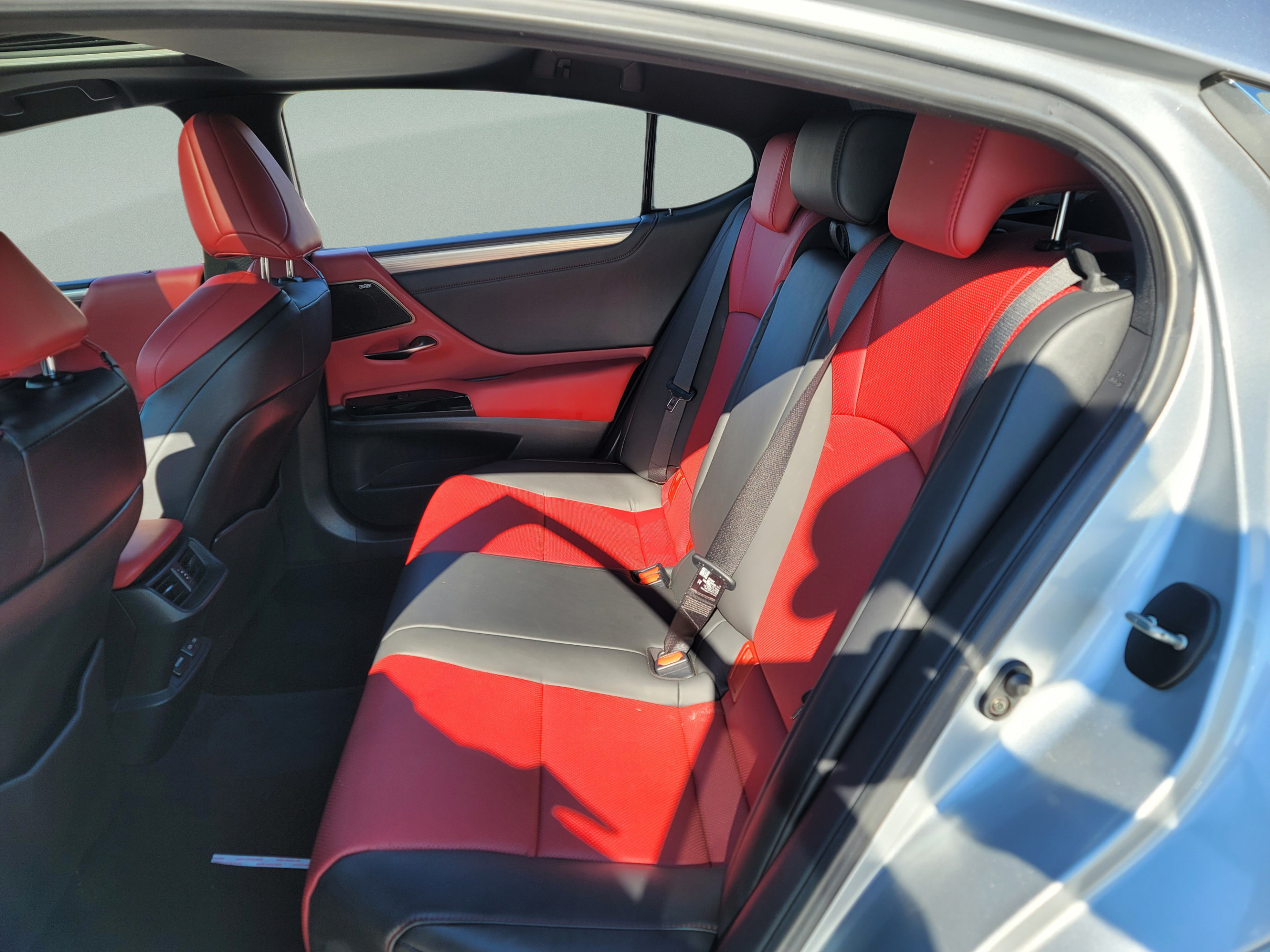 Certified 2025 Lexus ES 350 F Sport w/ Accessory Package (Z2) FWD image 19