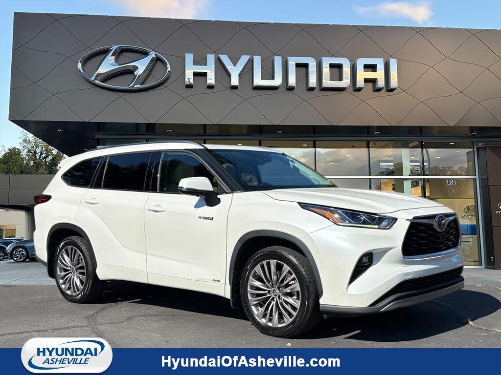 Used 2020 Toyota Highlander Platinum AWD/4WD image 1