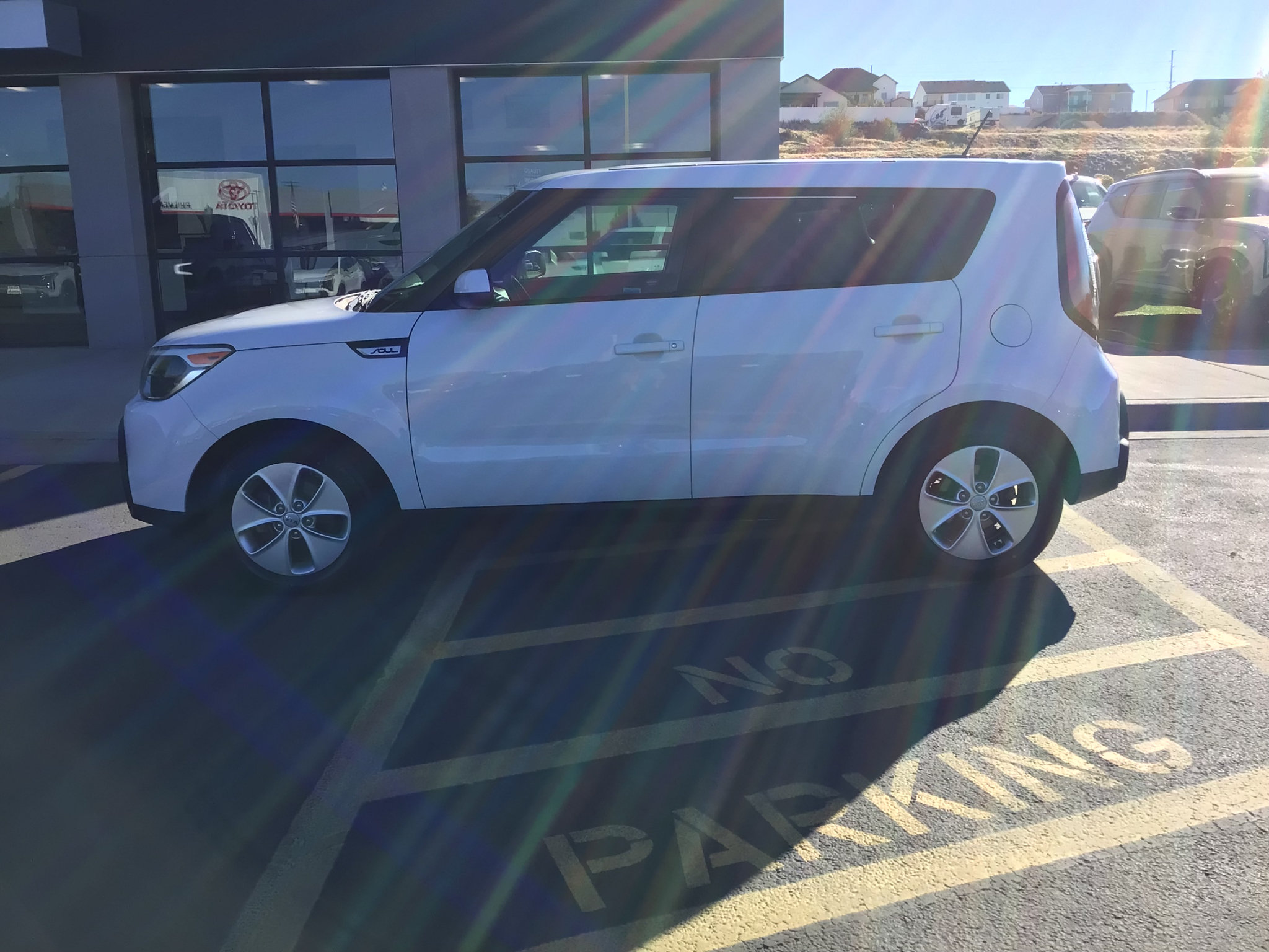 Used 2015 Kia Soul FWD image 3