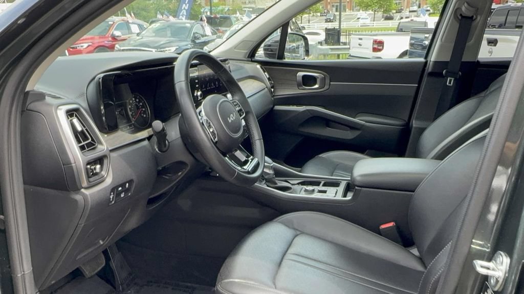 Used 2023 Kia Sorento X-Line EX AWD/4WD image 35