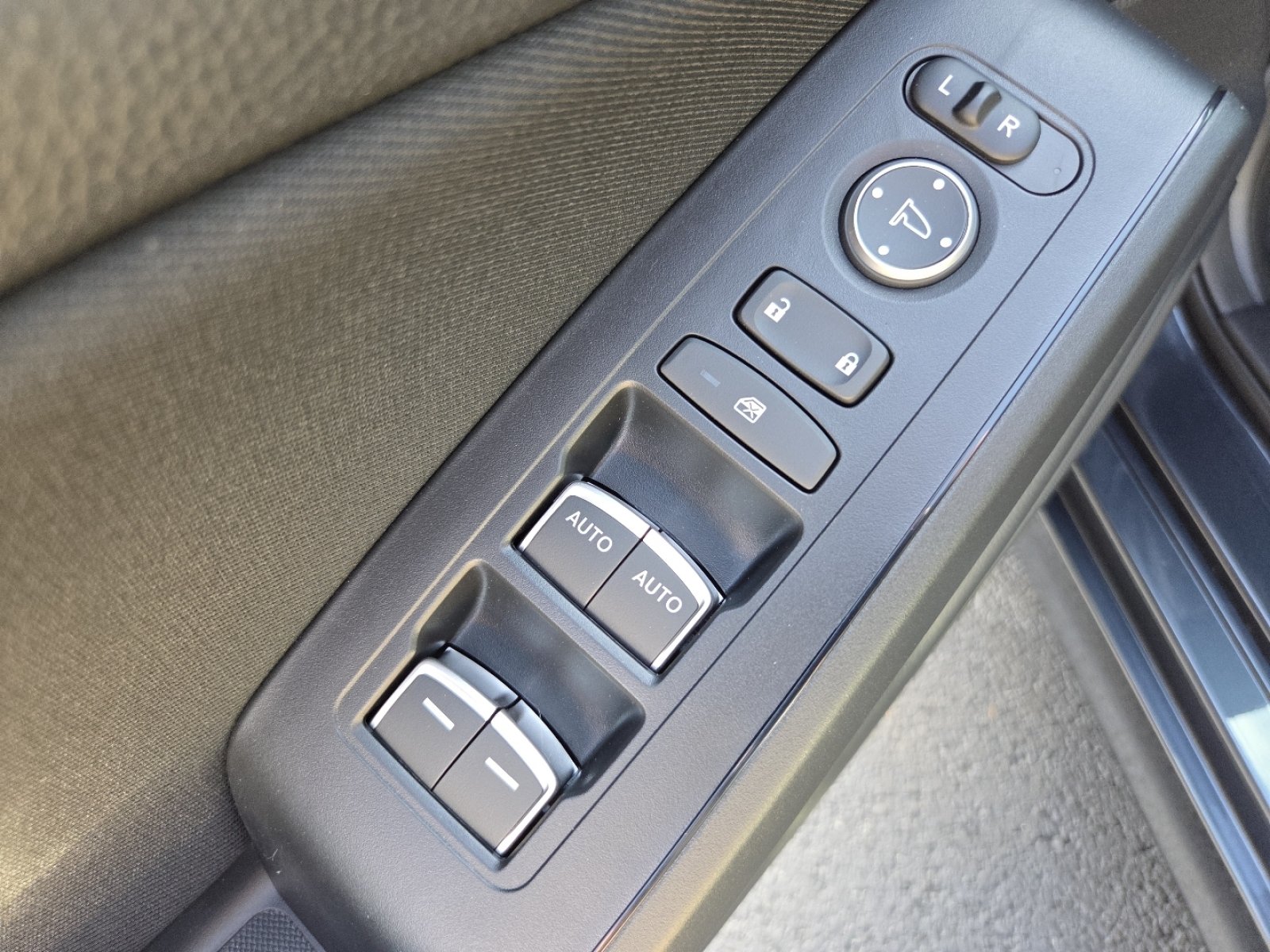 Used 2026 Honda Civic FWD Hybrid Sedan image 33