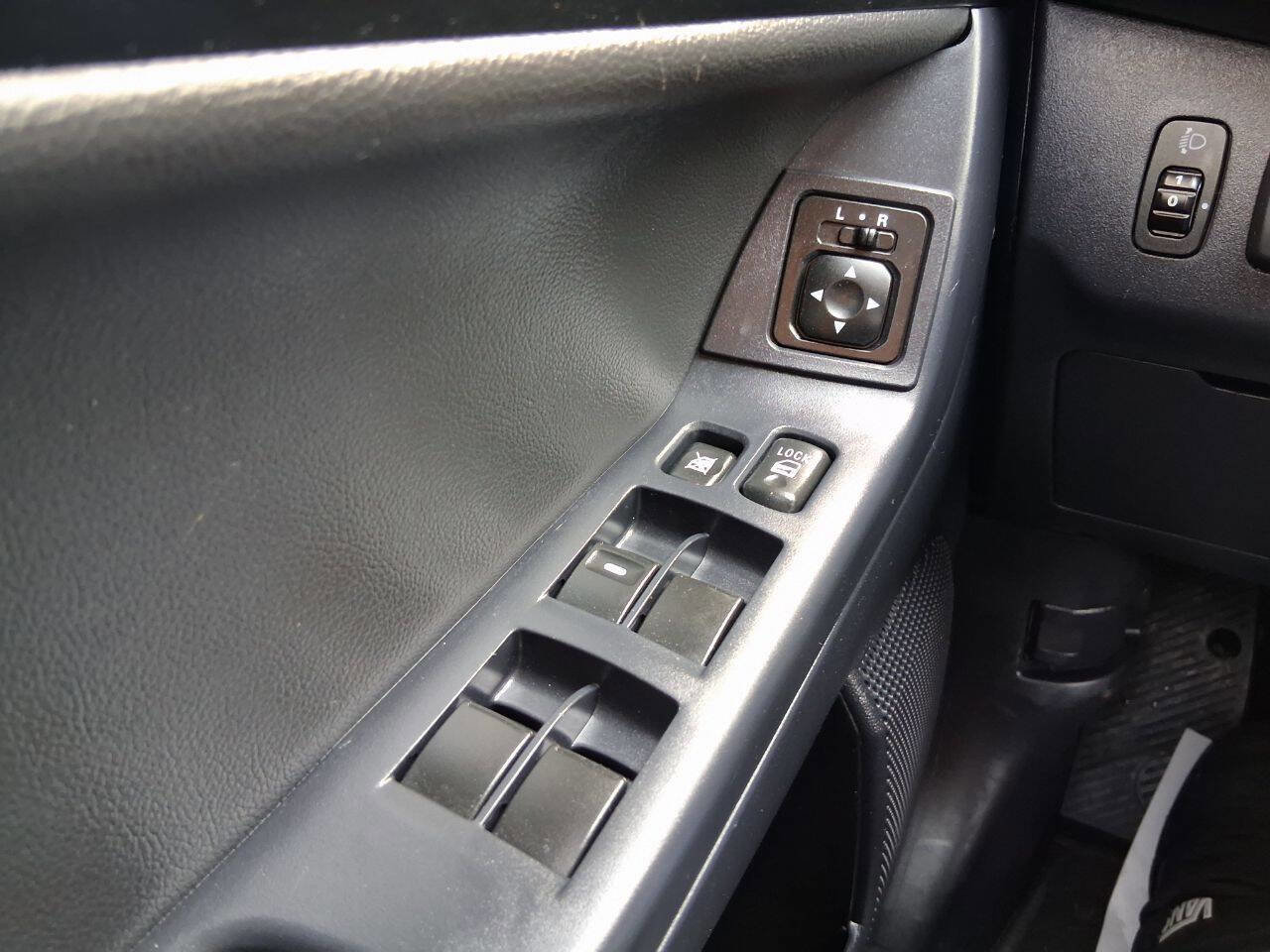 Used 2012 Mitsubishi Lancer Evolution MR image 17