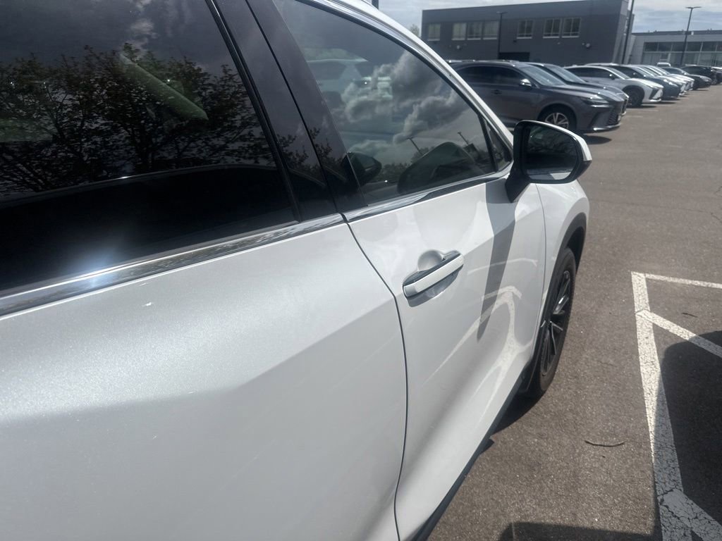 Used 2025 Lexus NX 350 AWD w/ Cold Area Package image 19