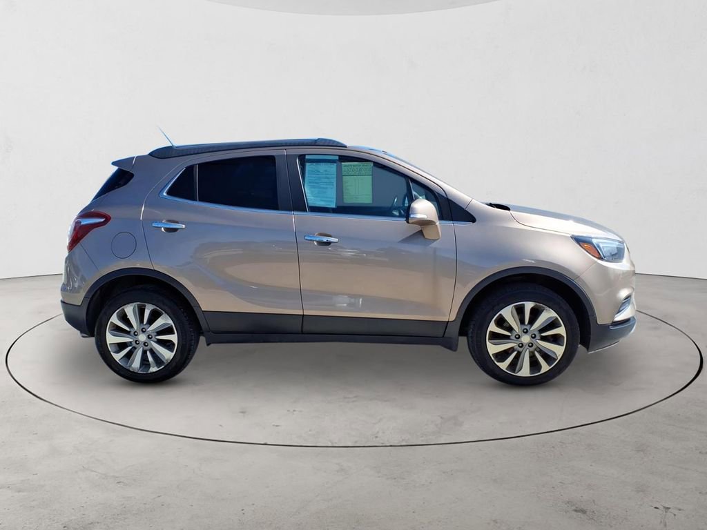 Used 2018 Buick Encore Preferred image 5