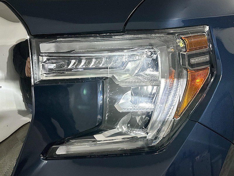 Used 2021 GMC Sierra 1500 SLT w/ SLT Premium Plus Package image 23