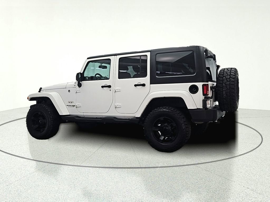 Used 2018 Jeep Wrangler Unlimited Sahara w/ Dual Top Group image 6