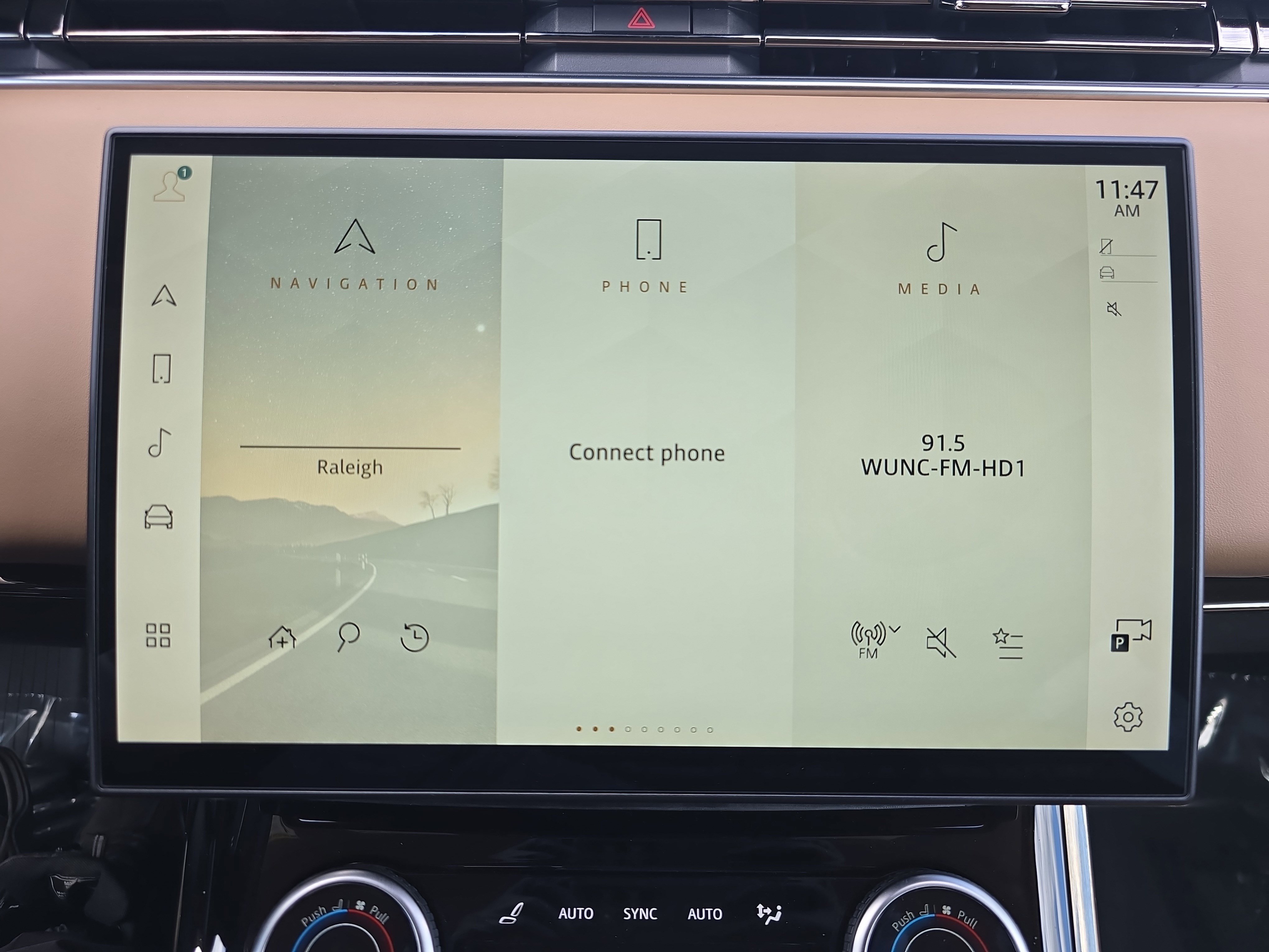 Used 2023 Land Rover Range Rover Sport SE image 20