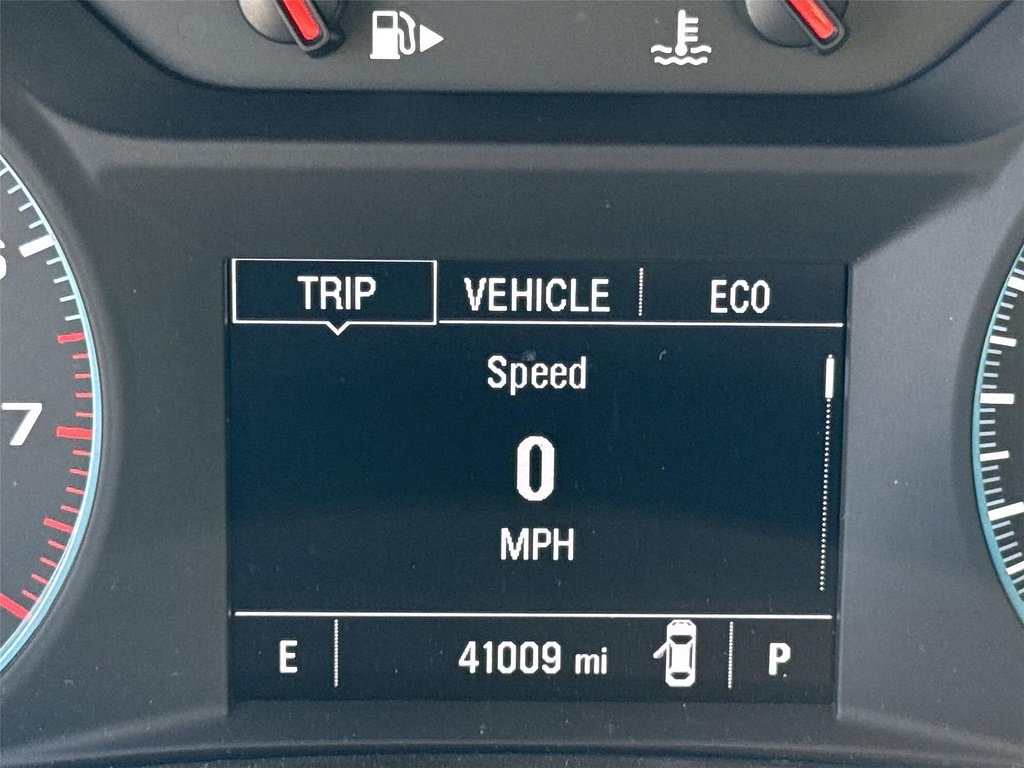 Used 2025 Chevrolet Malibu LT FWD image 11
