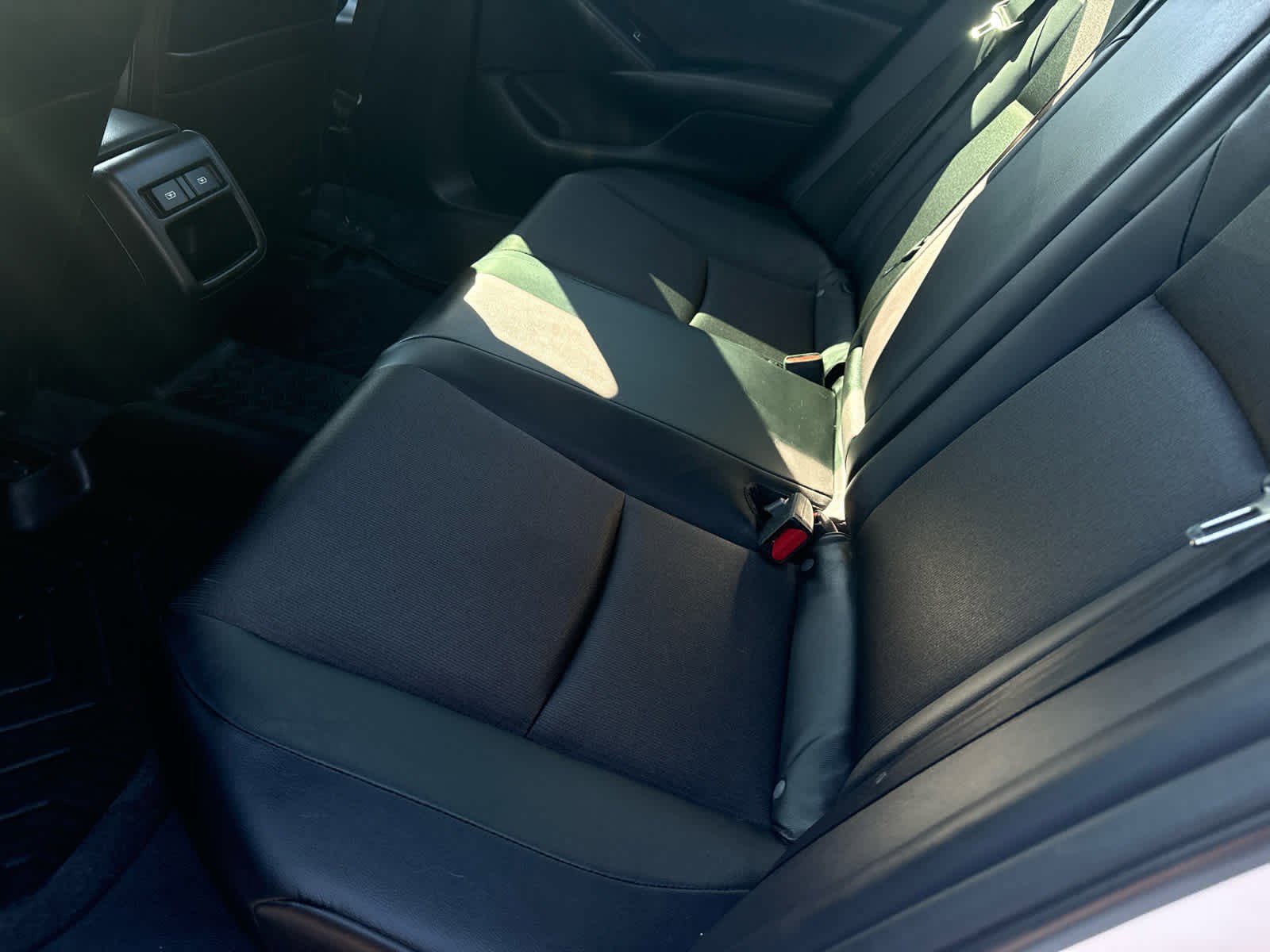 Used 2022 Honda Accord Sport image 7