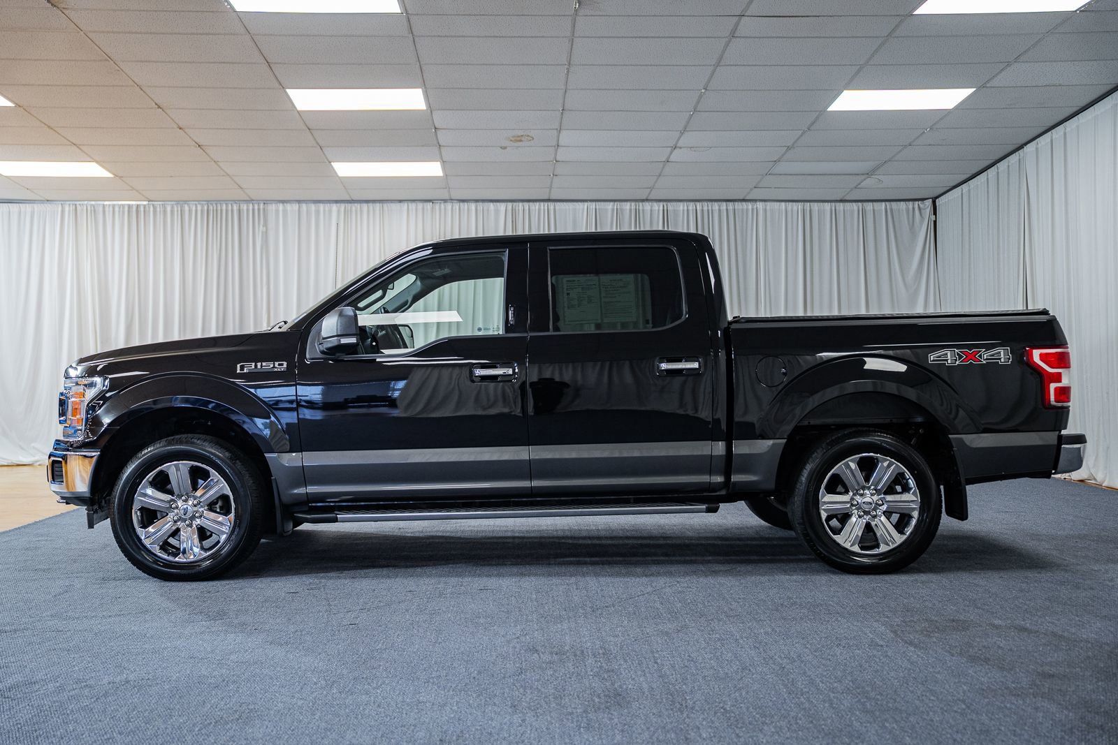 Used 2018 Ford F150 XLT w/ Equipment Group 302A Luxury AWD/4WD image 4