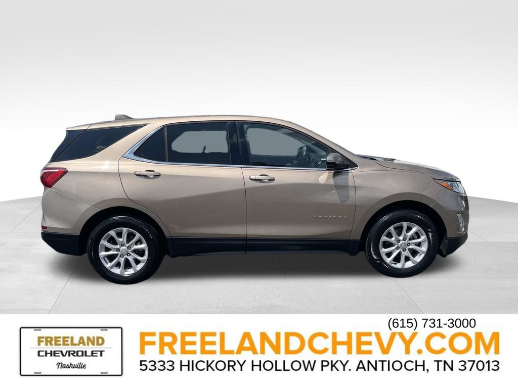 Used 2018 Chevrolet Equinox LT FWD image 2