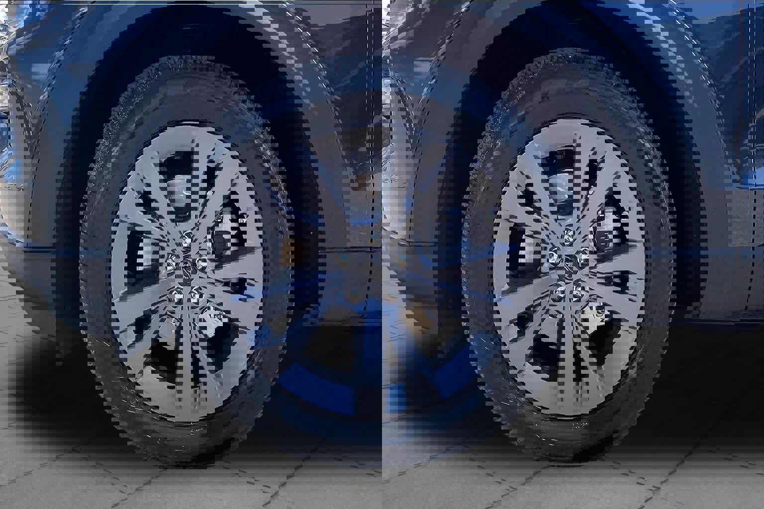 Certified 2023 Ford Explorer XLT w/ Equipment Group 202A image 11