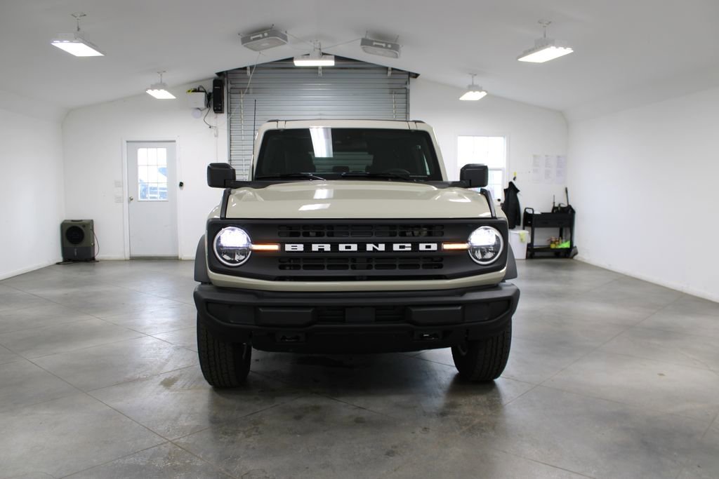 New 2026 Ford Bronco Big Bend AWD/4WD image 2