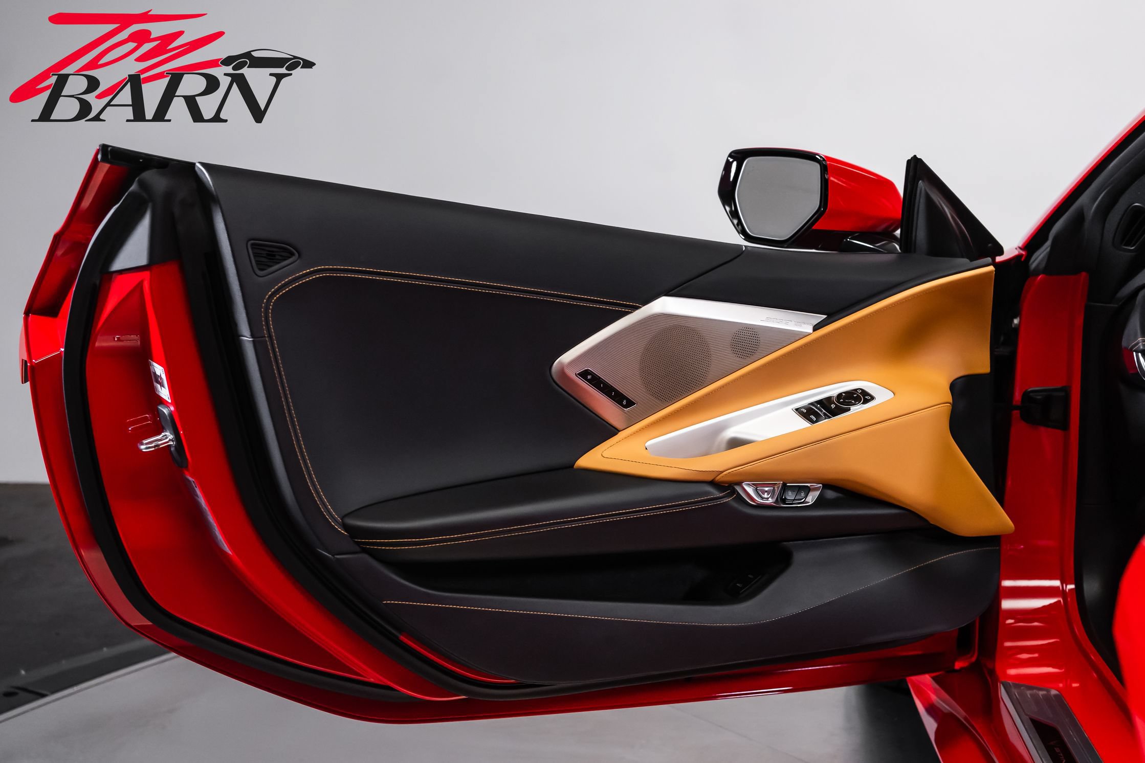 Used 2020 Chevrolet Corvette Stingray Preferred Cpe w/ 2LT Preferred Equipment Group RWD image 25