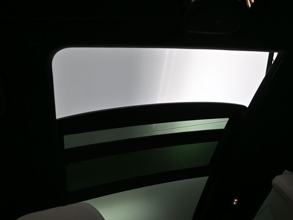 New 2026 BMW X7 M60i image 27