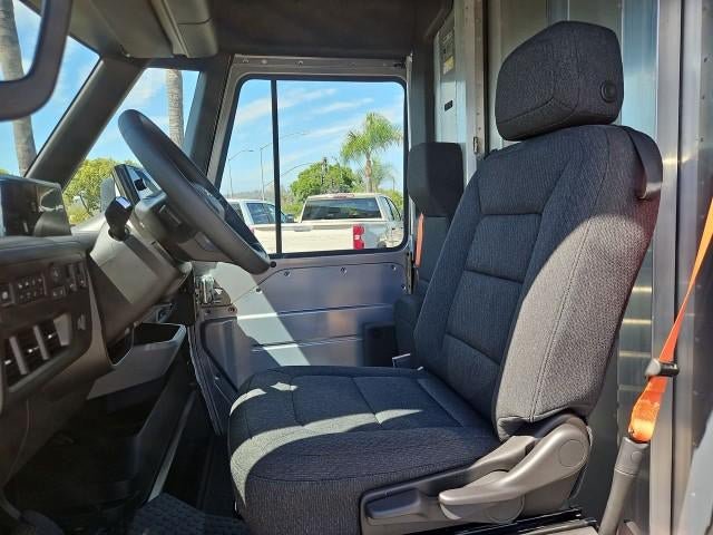 New 2025 Chevrolet Brightdrop 400 w/ Power Door Package AWD/4WD image 19