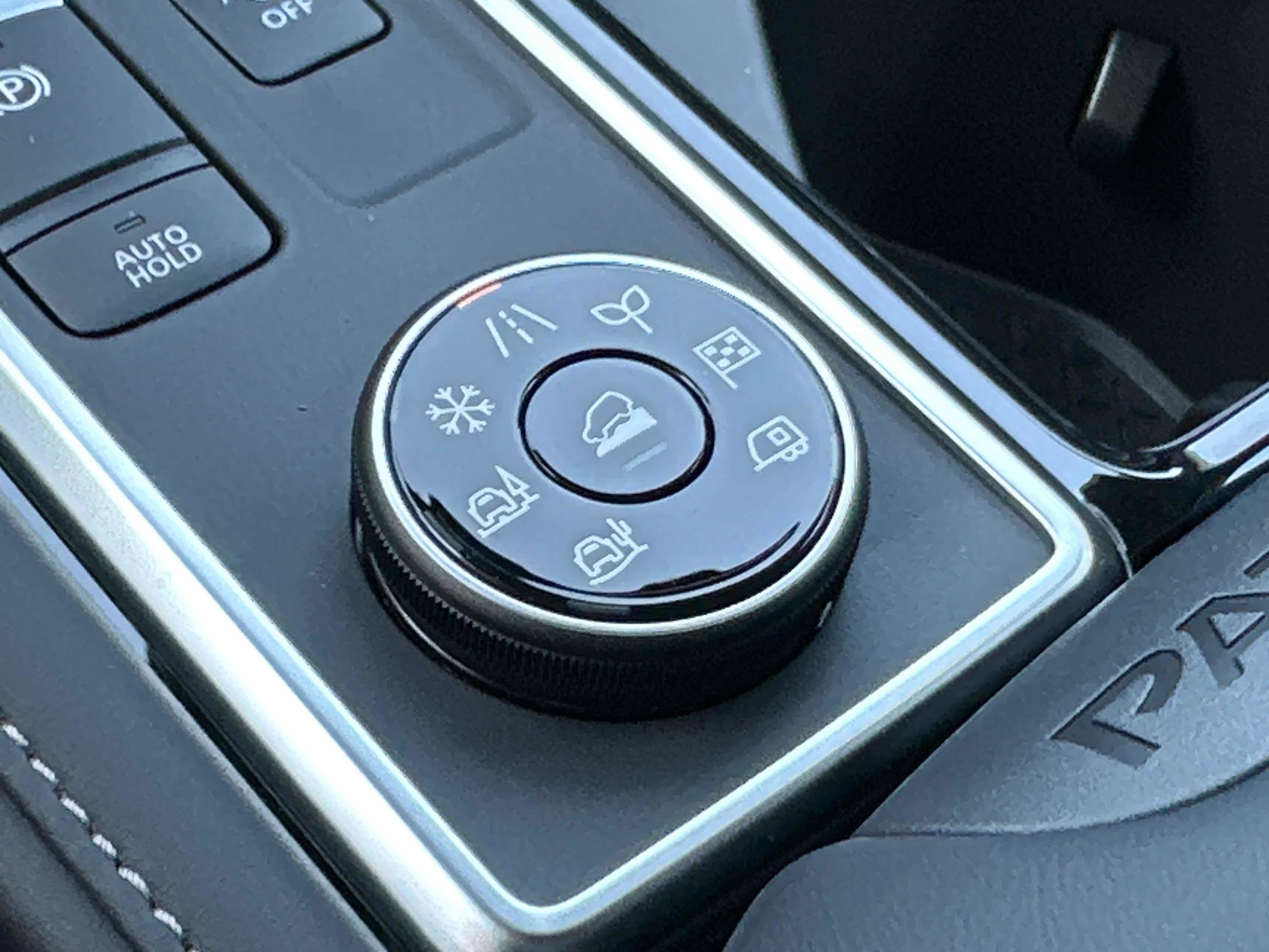 New 2026 Nissan Pathfinder SV AWD/4WD image 37