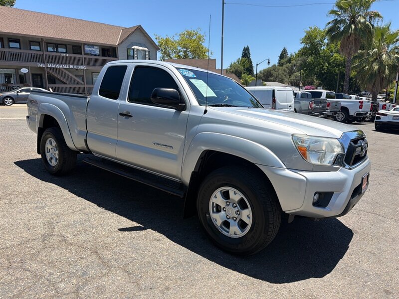 Used 2013 Toyota Tacoma PreRunner w/ TRD Off-Road Pkg RWD image 5