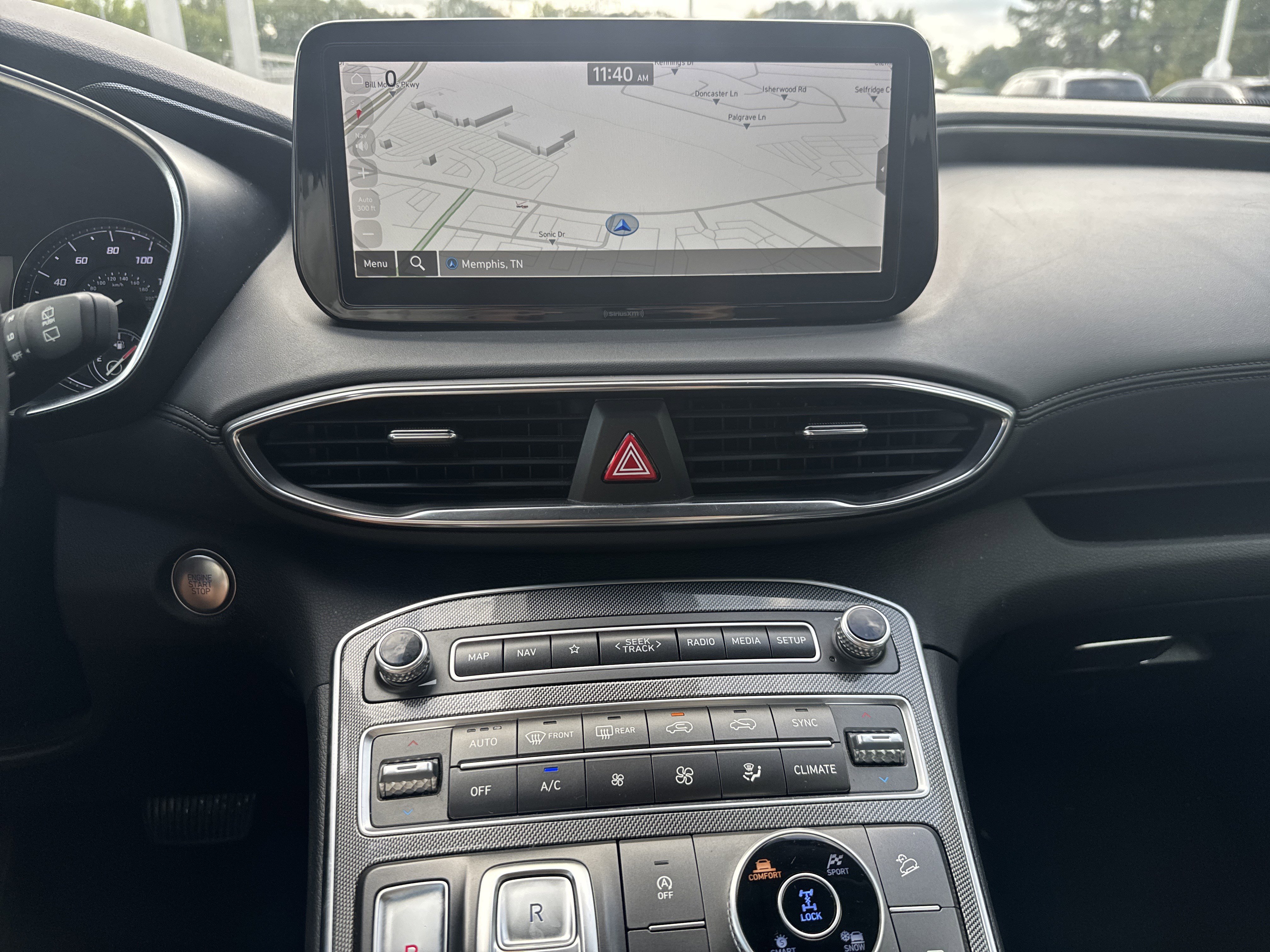 Used 2023 Hyundai Santa Fe SEL image 12