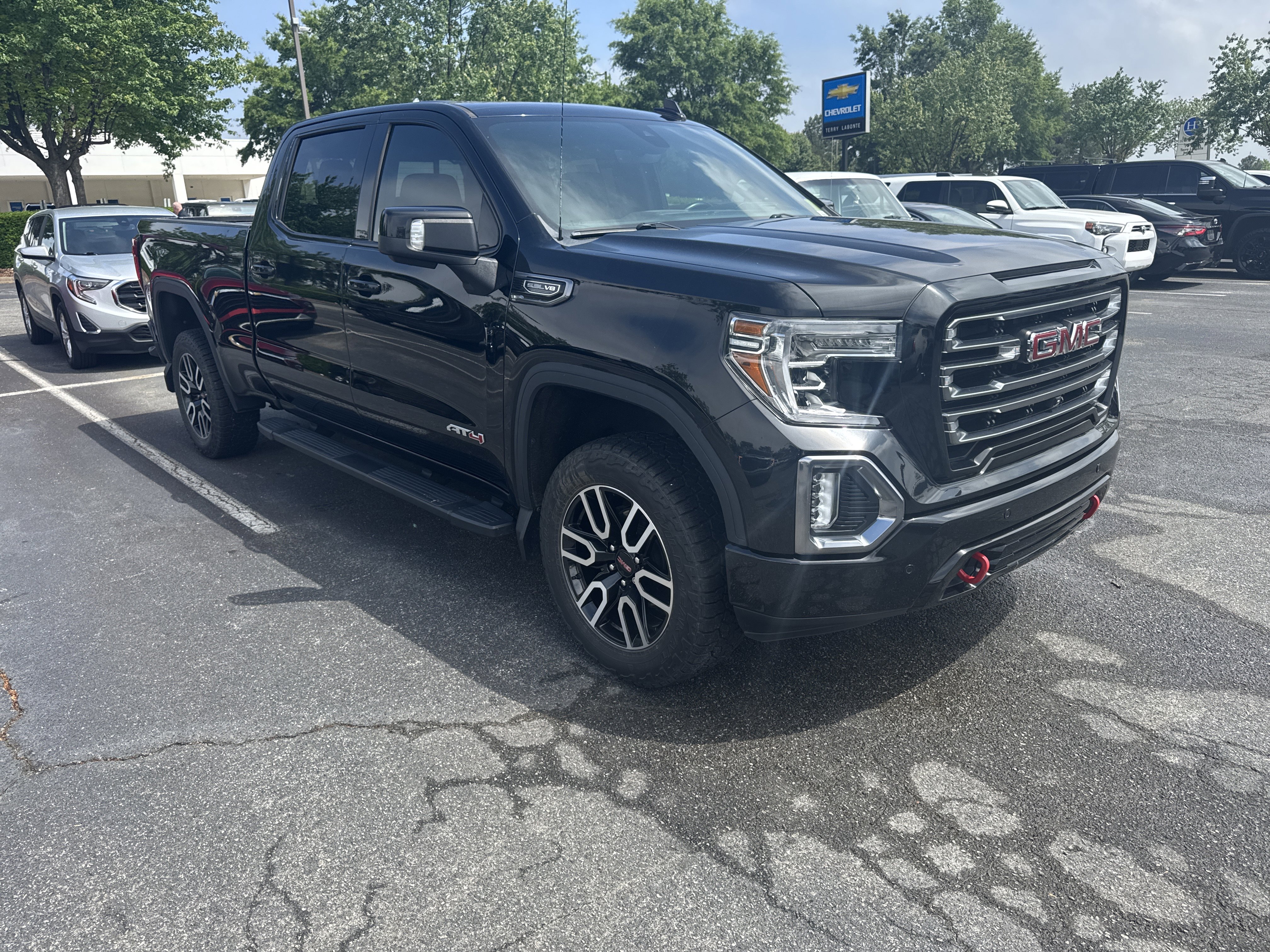 Used 2019 GMC Sierra 1500 AT4 w/ AT4 Premium Package AWD/4WD image 6