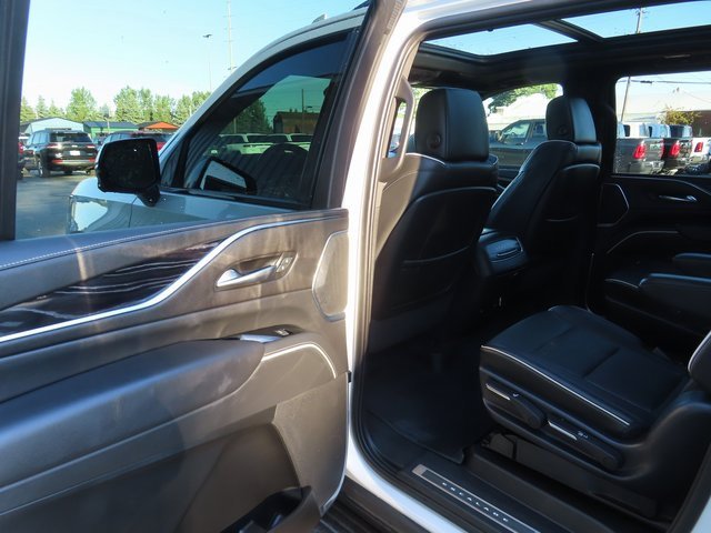 Used 2022 Cadillac Escalade ESV Sport image 20