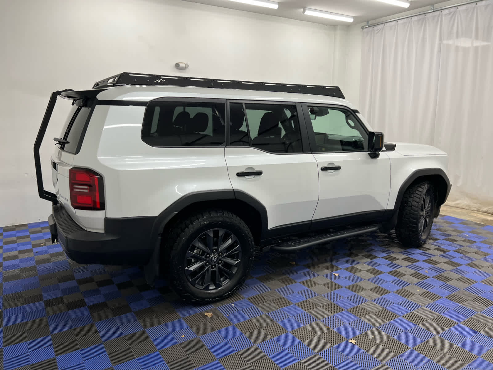 Used 2025 Toyota Land Cruiser image 6