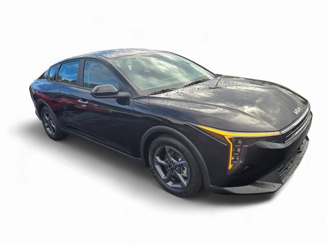 New 2025 Kia K4 LXS