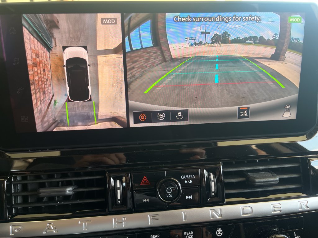 New 2026 Nissan Pathfinder SL FWD image 19