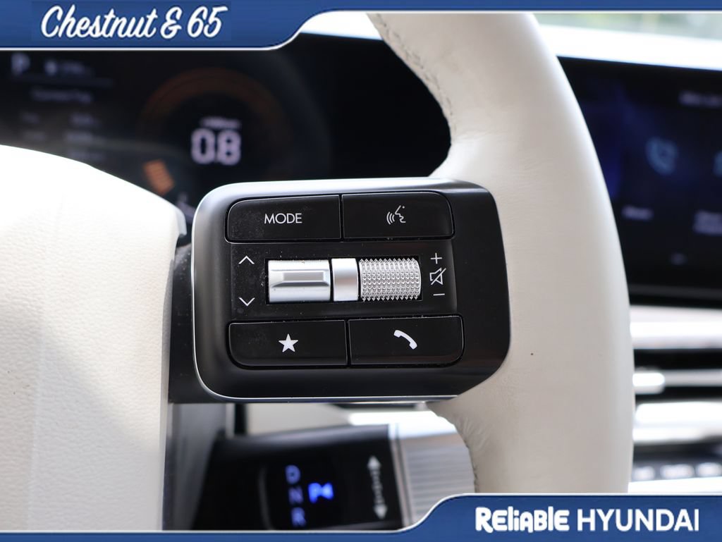 Certified 2026 Hyundai Santa Fe SEL FWD image 30
