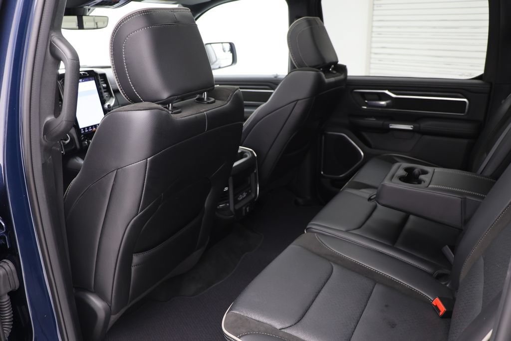 Used 2024 RAM 1500 Laramie AWD/4WD image 13
