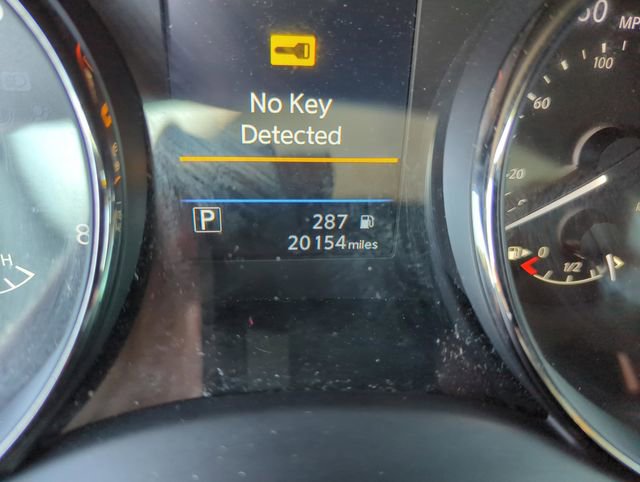 Certified 2022 Nissan Rogue Sport SV image 42