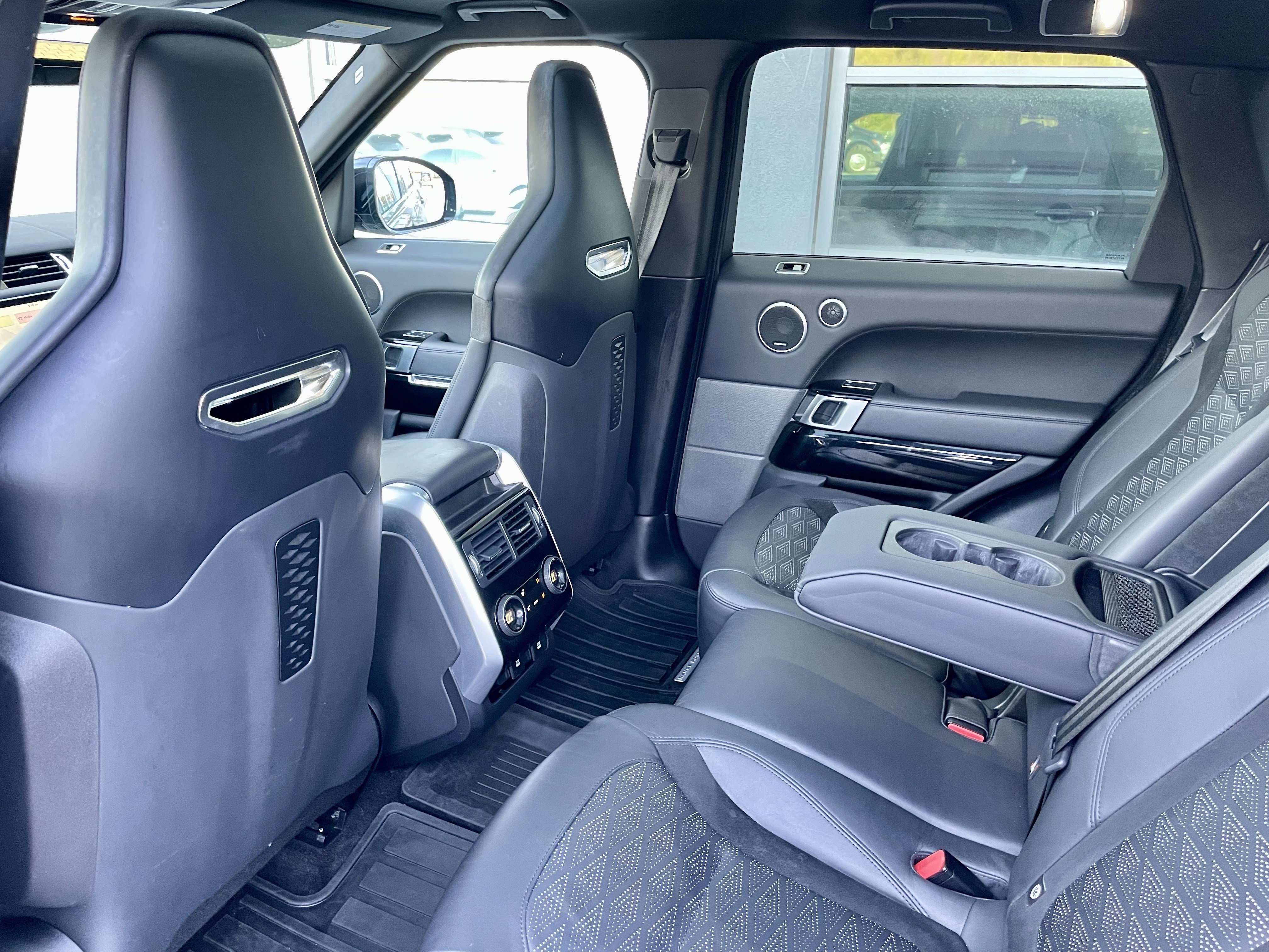 Used 2021 Land Rover Range Rover Sport SVR image 30