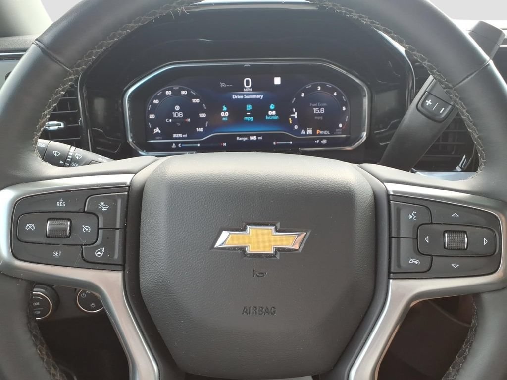 Used 2023 Chevrolet Silverado 1500 LT AWD/4WD image 21