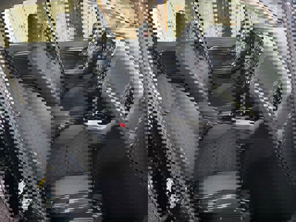 Used 2016 Honda Fit LX image 23