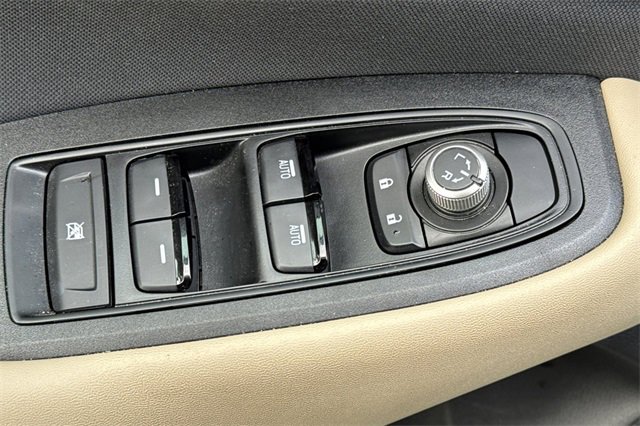 Used 2025 Subaru Outback Premium w/ Popular Package #1 image 12