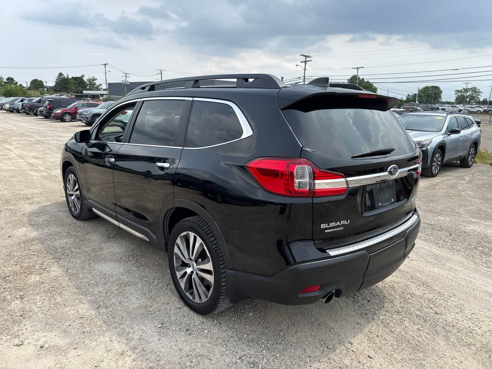 Used 2019 Subaru Ascent Touring w/ Popular Package #2A AWD/4WD video 2