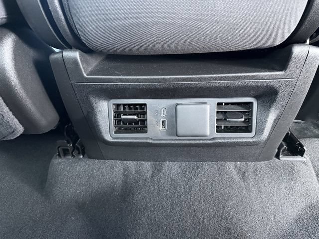 Used 2024 Chevrolet Silverado 1500 LT AWD/4WD image 26