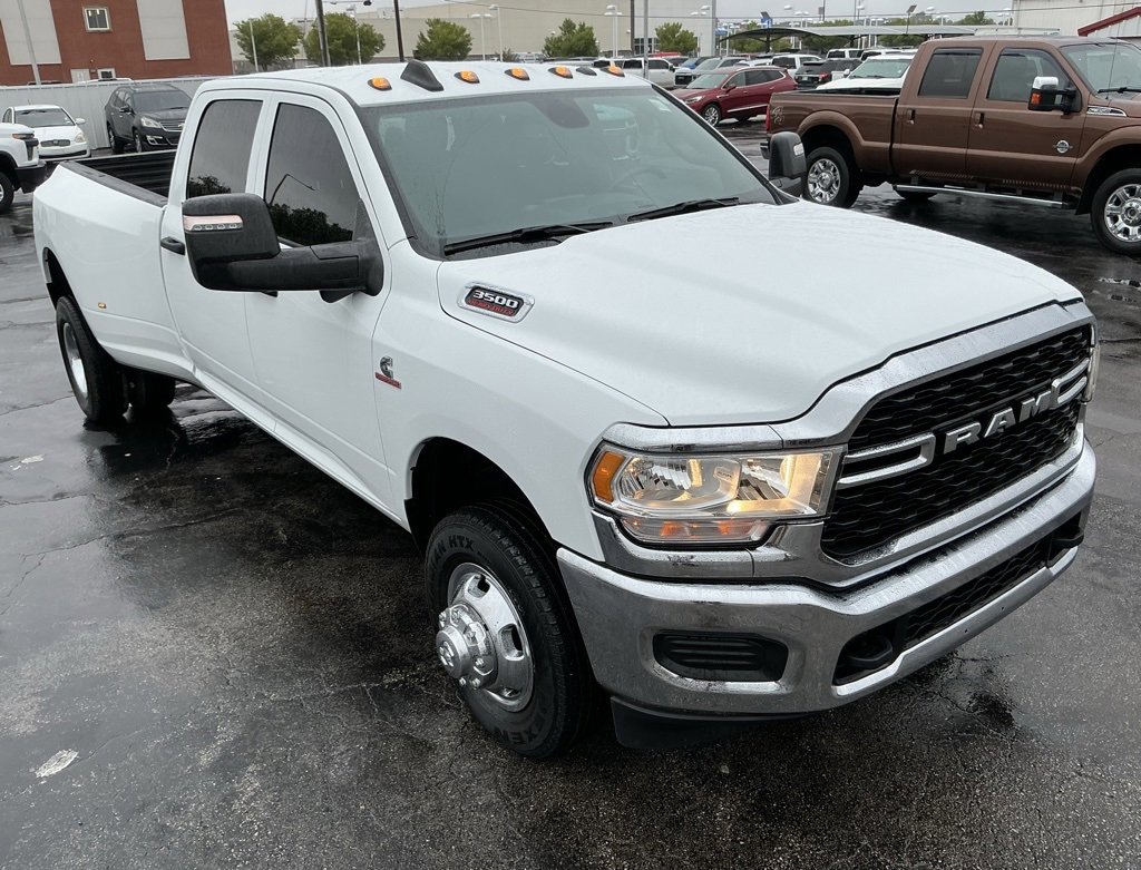 Used 2024 RAM 3500 Tradesman w/ Towing Technology Group image 6