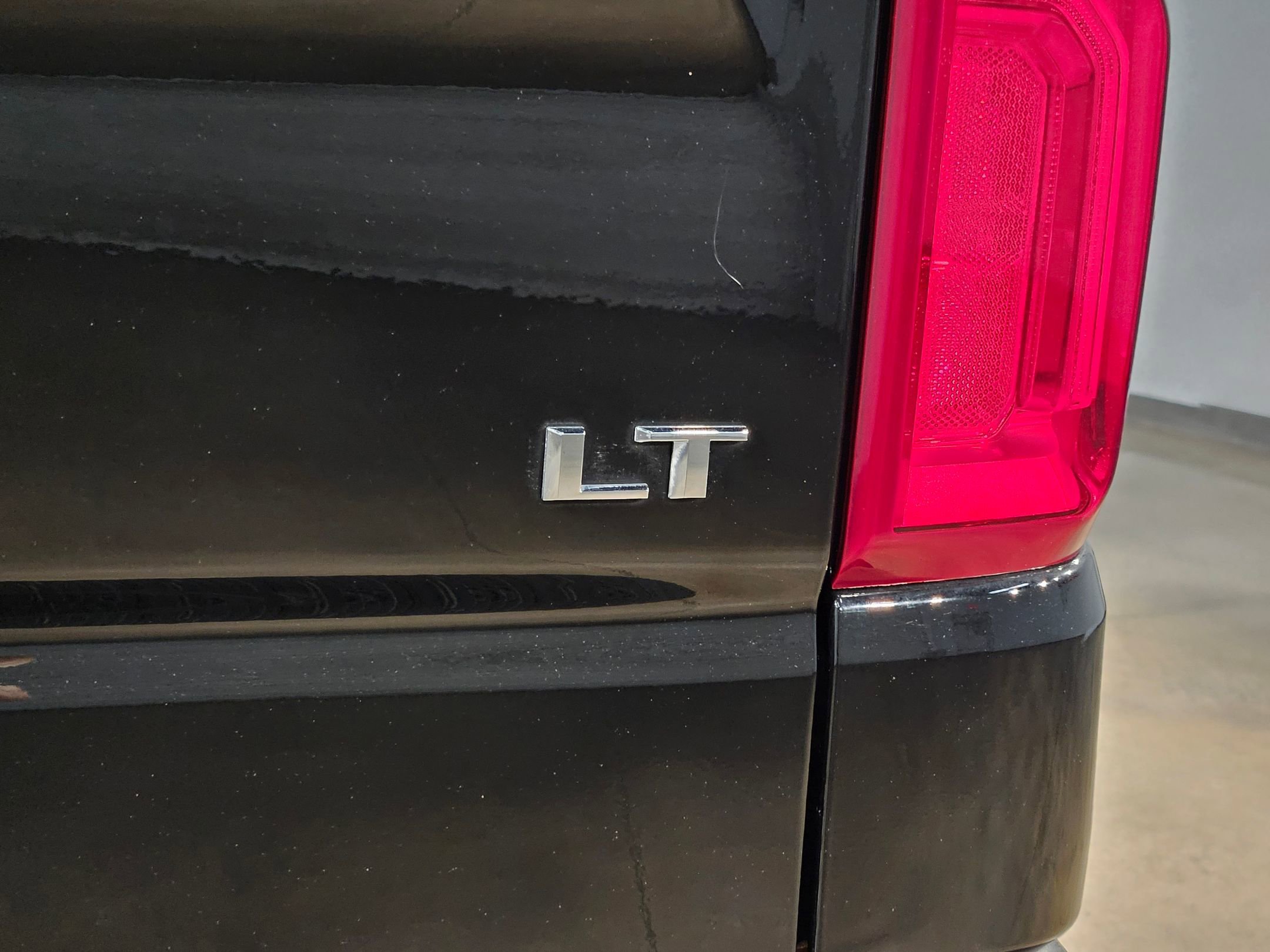 Used 2021 Chevrolet Silverado 1500 LT Trail Boss w/ Convenience Package II image 37