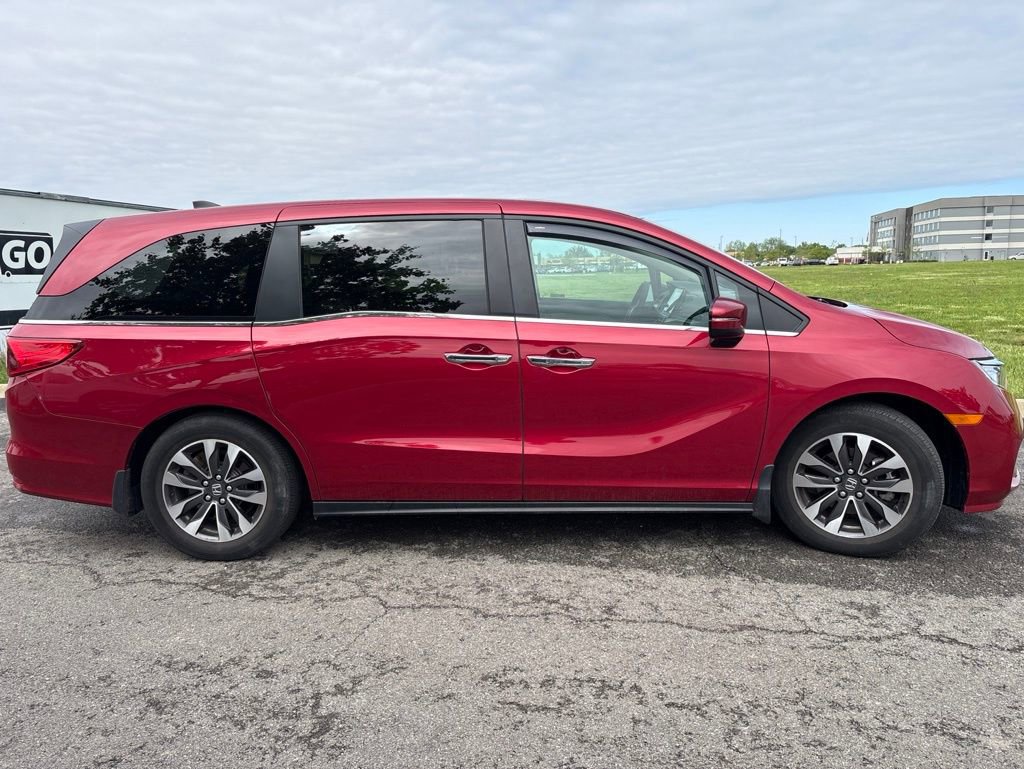 Used 2024 Honda Odyssey EX-L image 13