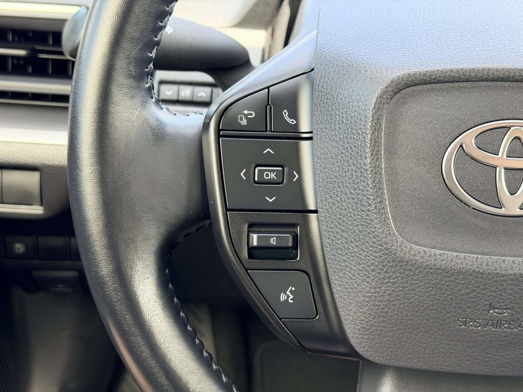Certified 2024 Toyota Prius LE FWD image 8