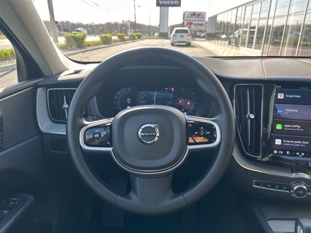 Certified 2025 Volvo XC60 B5 Plus image 18