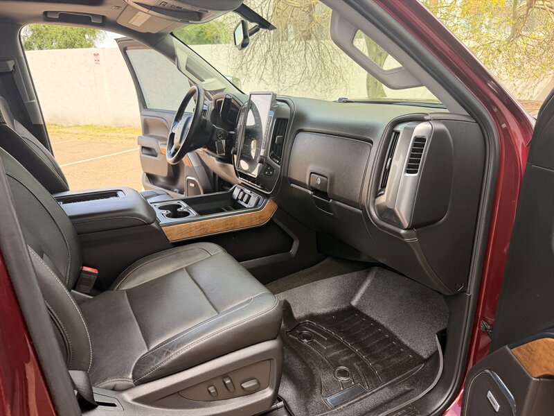 Used 2017 Chevrolet Silverado 2500 LTZ w/ Duramax Plus Package AWD/4WD image 18