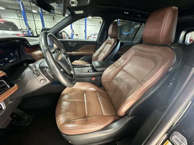 Used 2024 Lincoln Aviator Reserve w/ Jet Package AWD/4WD image 17