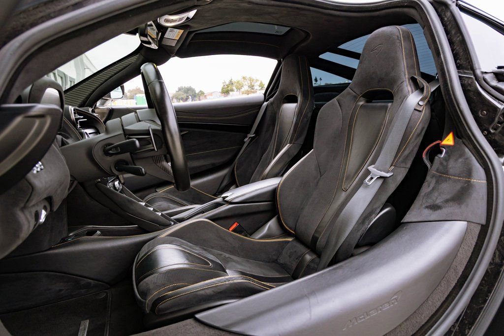Used 2019 McLaren 720S Performance image 21